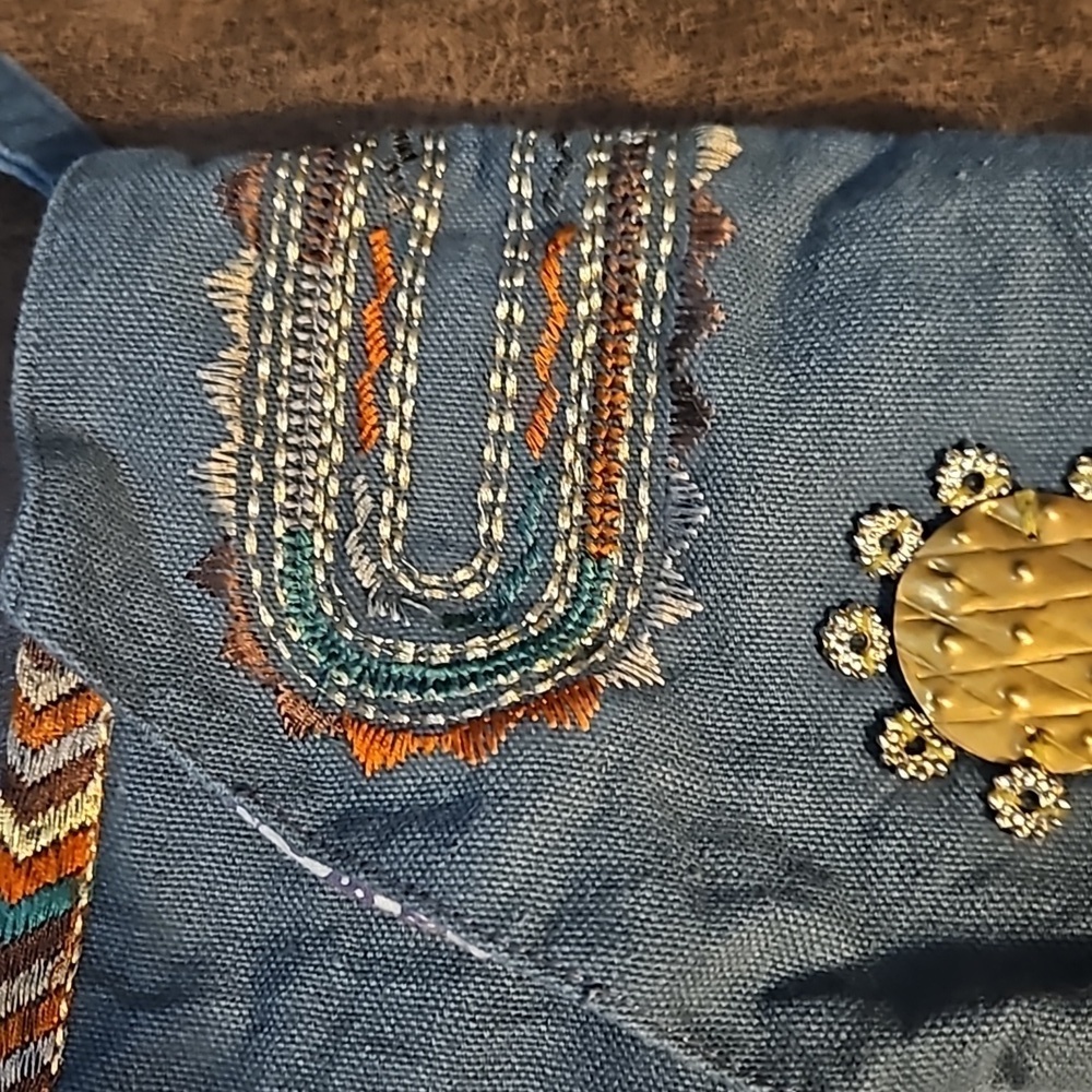 VTG EARTHBOUND Embroidered Brass Sequin Cloth Festival Crossbody Hippie Bag - Picture 12 of 13